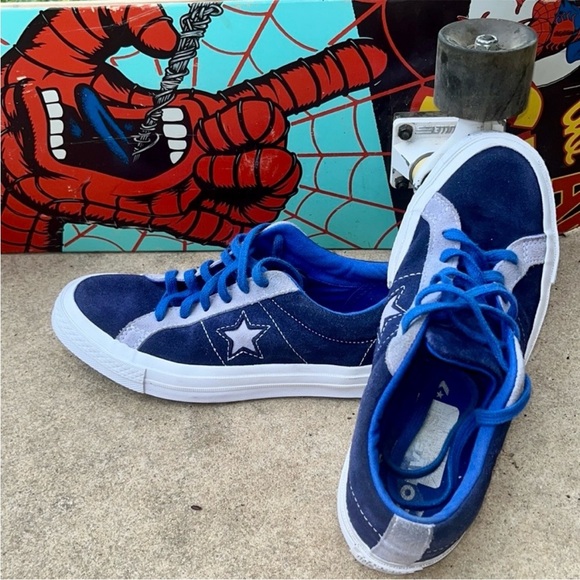 Converse - Picture 1 of 10
